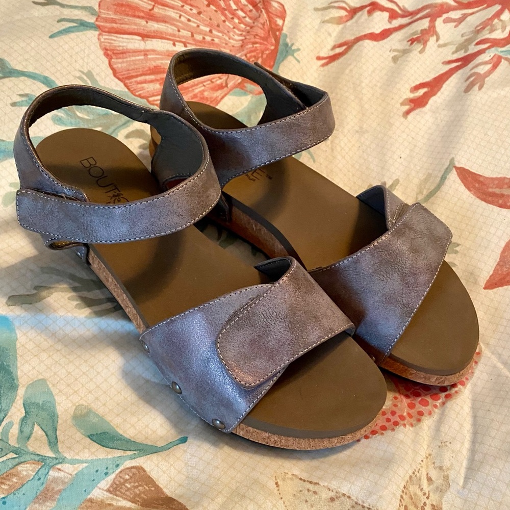 New w/o tags. Boutique by Corky’s sandals. Size 11